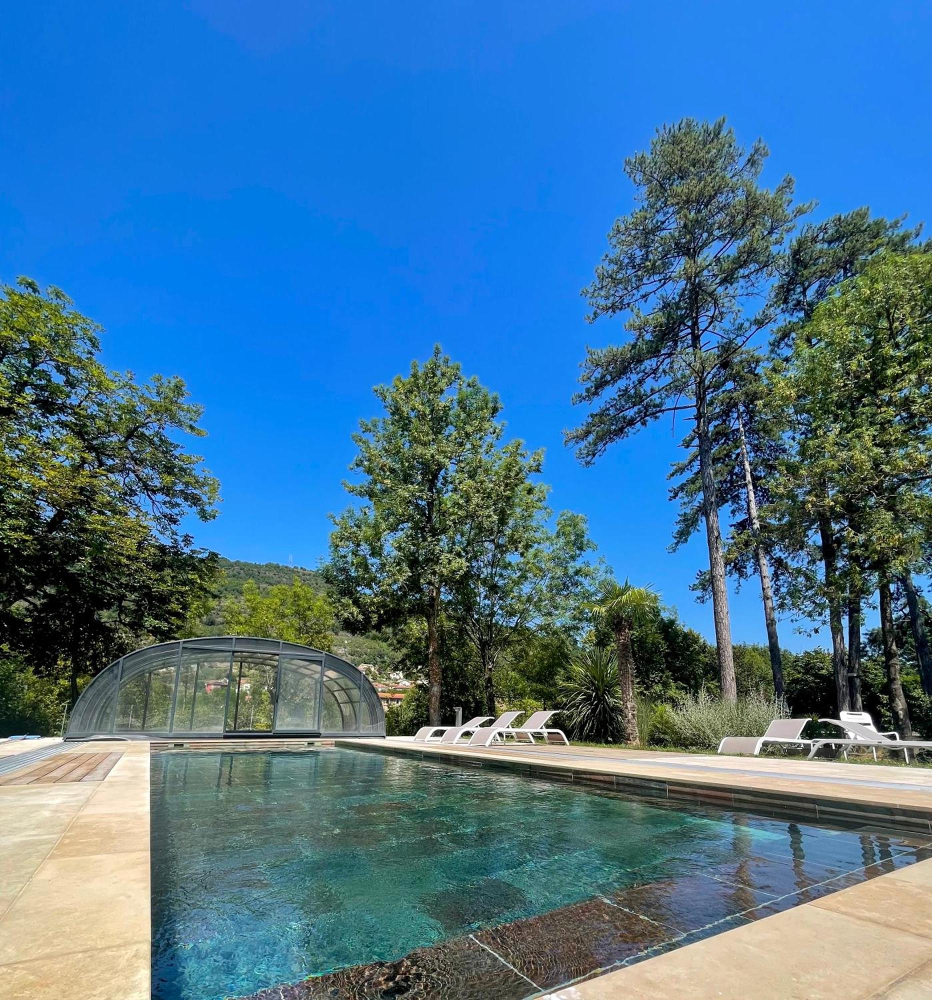 Domaine Le Vaxergues Apartamento Saint-Affrique Exterior foto